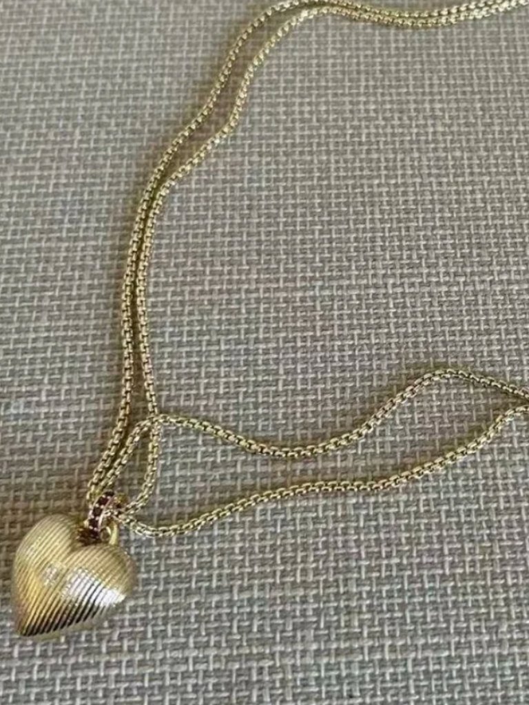 Roxanne Assoulin The Mini Florentine Heart Pendant Necklace — image 4 of 4